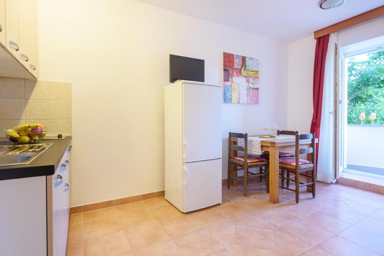 Apartmani "Jadran" Паг Экстерьер фото